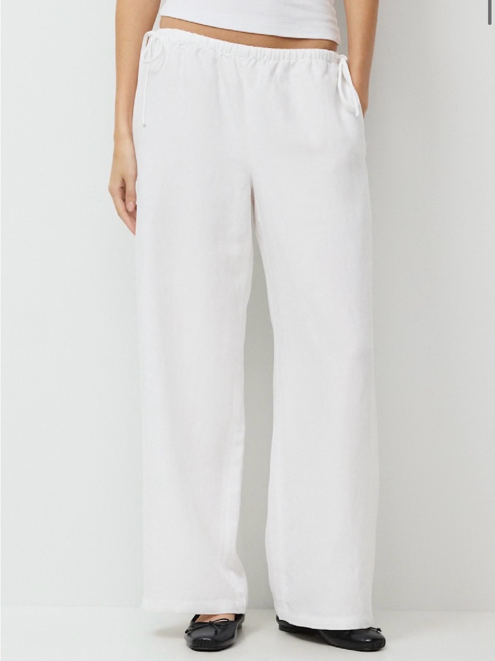 EUC ARITZIA x WILFRED - Artisan Pant - CruiseLinen in White, Small